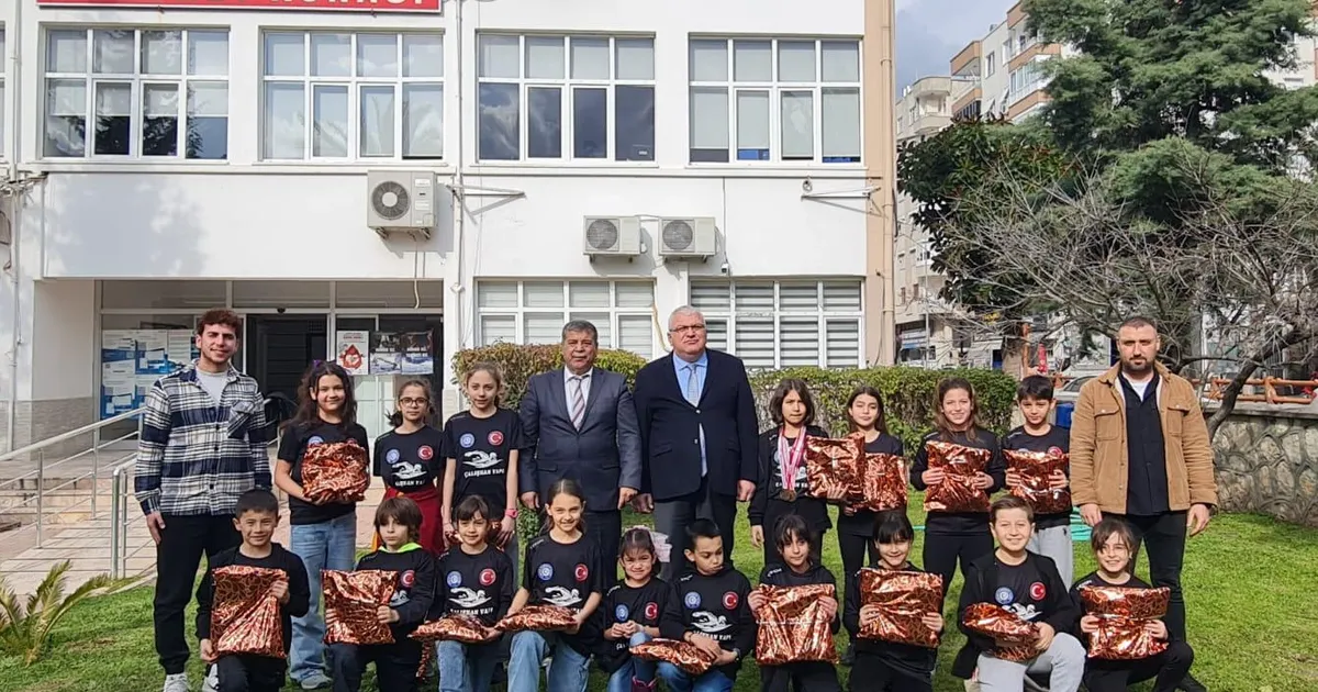 Antalya Kumluca’da Gençlik ve Spor’dan Muvaffakioyet Kutlamasi