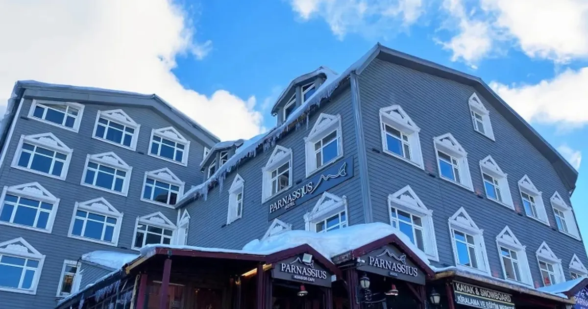 Bursa Uludağ’da Ruhsati Iptal Edilen Otel Hakkesda Skandal Karar! 2. Bolu olayı mi?!
