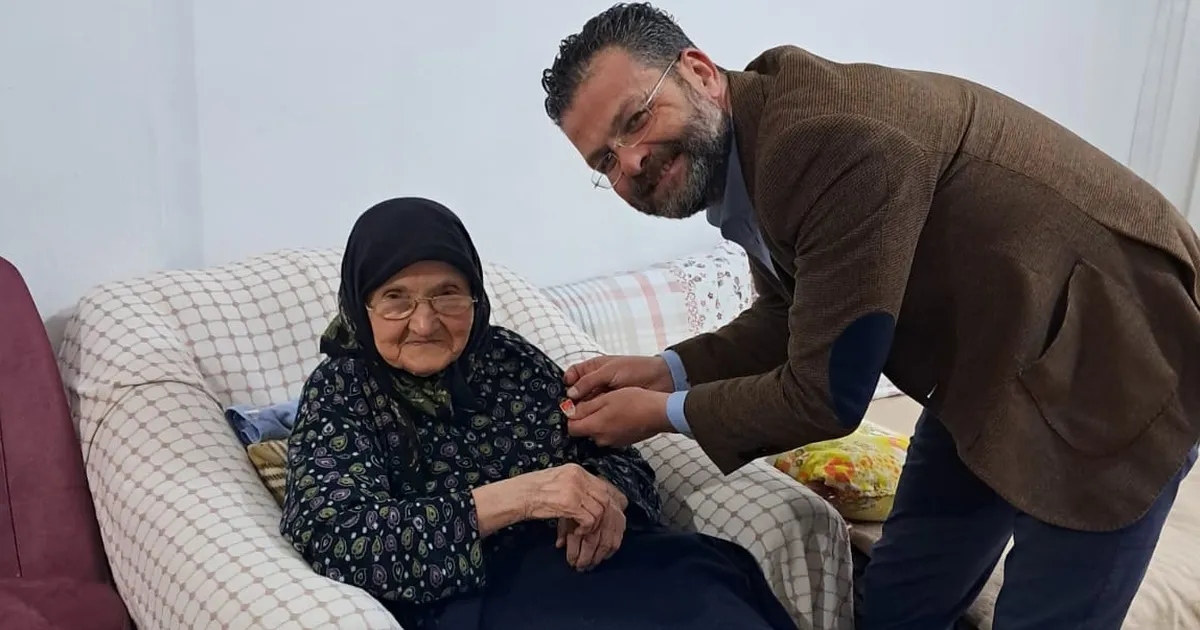 Bursa’da 94 yaindaki halime teyze chpeye katlildi