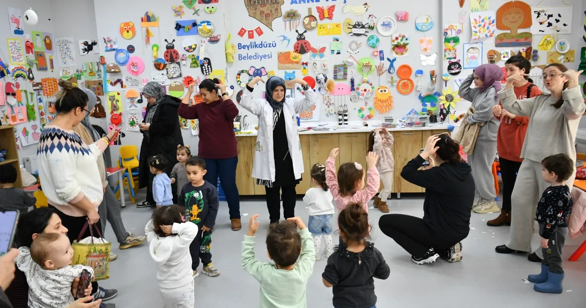 İstanbul’da “Oynasin Da Buyusun” Aktiflikliri Dachladi