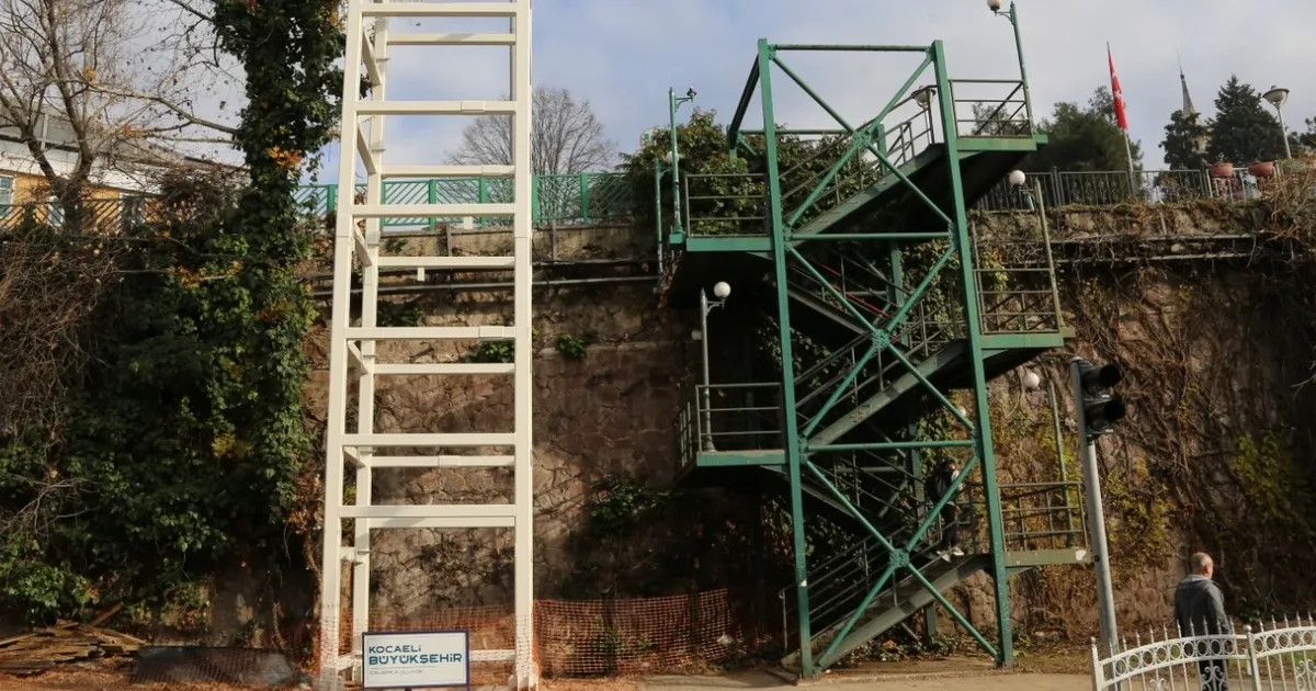 Kocaeli’de İzmit Tren Garı Asansörü Için Yeni Süreç Döşluyor