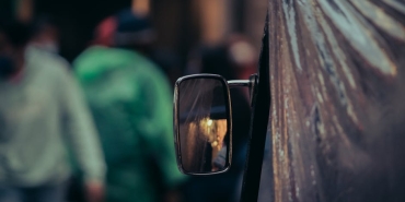 Alanya8217da-Dehset-Anlari-Hareket-Halindeki-Araca-Kursun-Yagdi-Bir-Olu-featured