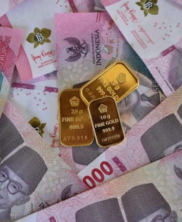 Altin-Fiyatlarinda-Buyuk-Dusus-Gram-Altin-Yuzde-10-Deger-Kaybetti-featured