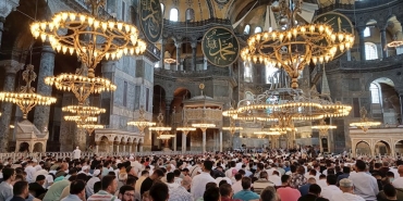 Erdogan8217dan-Kadir-Topbas-Anmasi-Istanbul8217a-Hizmet-Vurgusu-featured