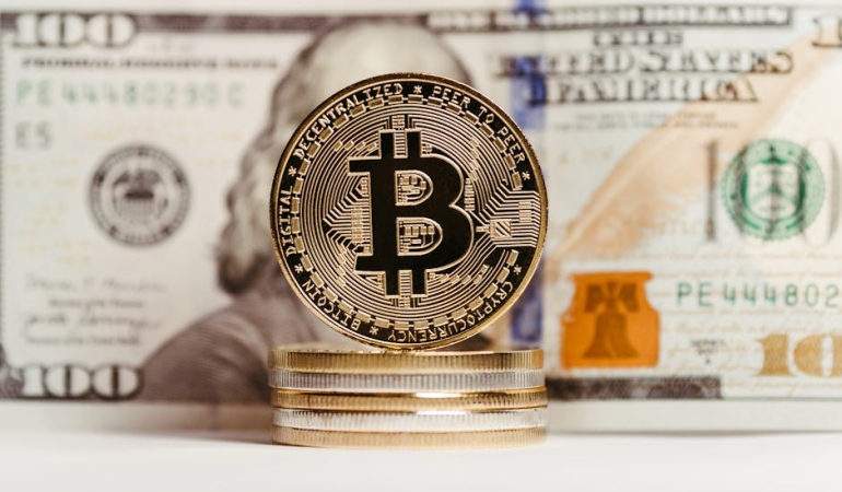 Hadise8217ye-Skandal-Itibar-Suikasti-Iddiasi-Eski-Es-Dincerler-Hedefte-featured