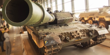 Milli-Zirhlilara-Yerli-Celik-Gucu-Tam-Bagimsiz-Savunma-Hamlesi-featured